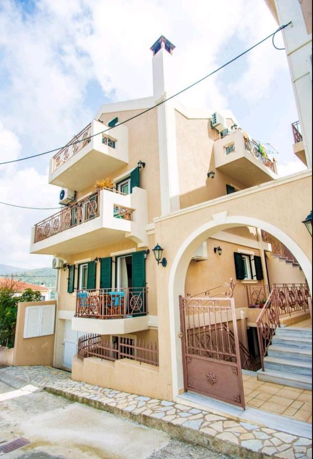 Elena'S Apartment 3 Argostoli  Exteriör bild